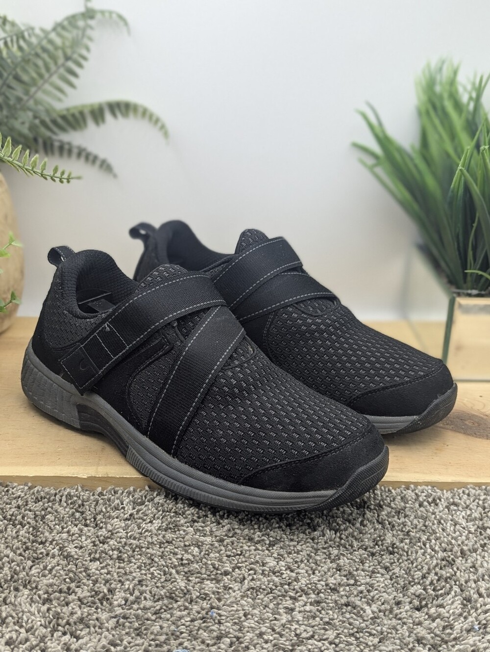 Orthofeet Elba Mesh Orthopedic Women's Size 9.5B Walking Comfort Casual Shoes
